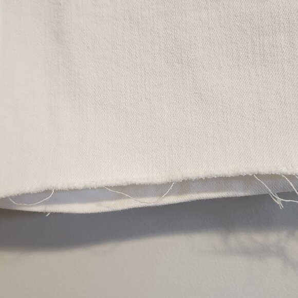 American Eagle Women's White Jean Shorts Size 14 - Picture 5 of 14